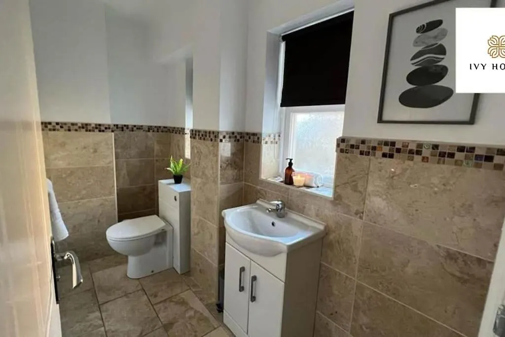 Apartment Central Three Bedroom Flat I Sleep Up To 9 Guests Brighton